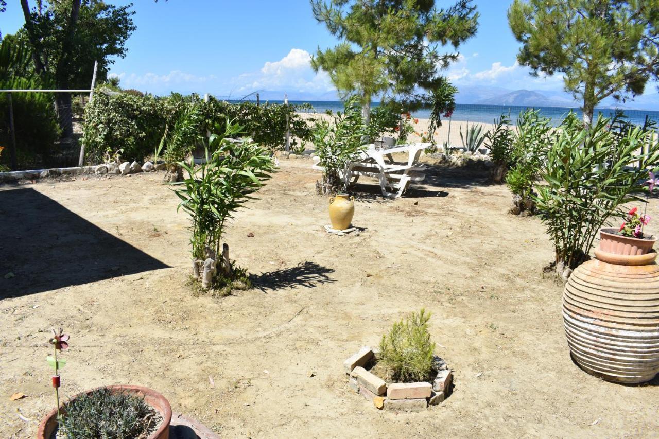 Bouka Beachfront Bungalows Ágios Nikólaos Exterior foto