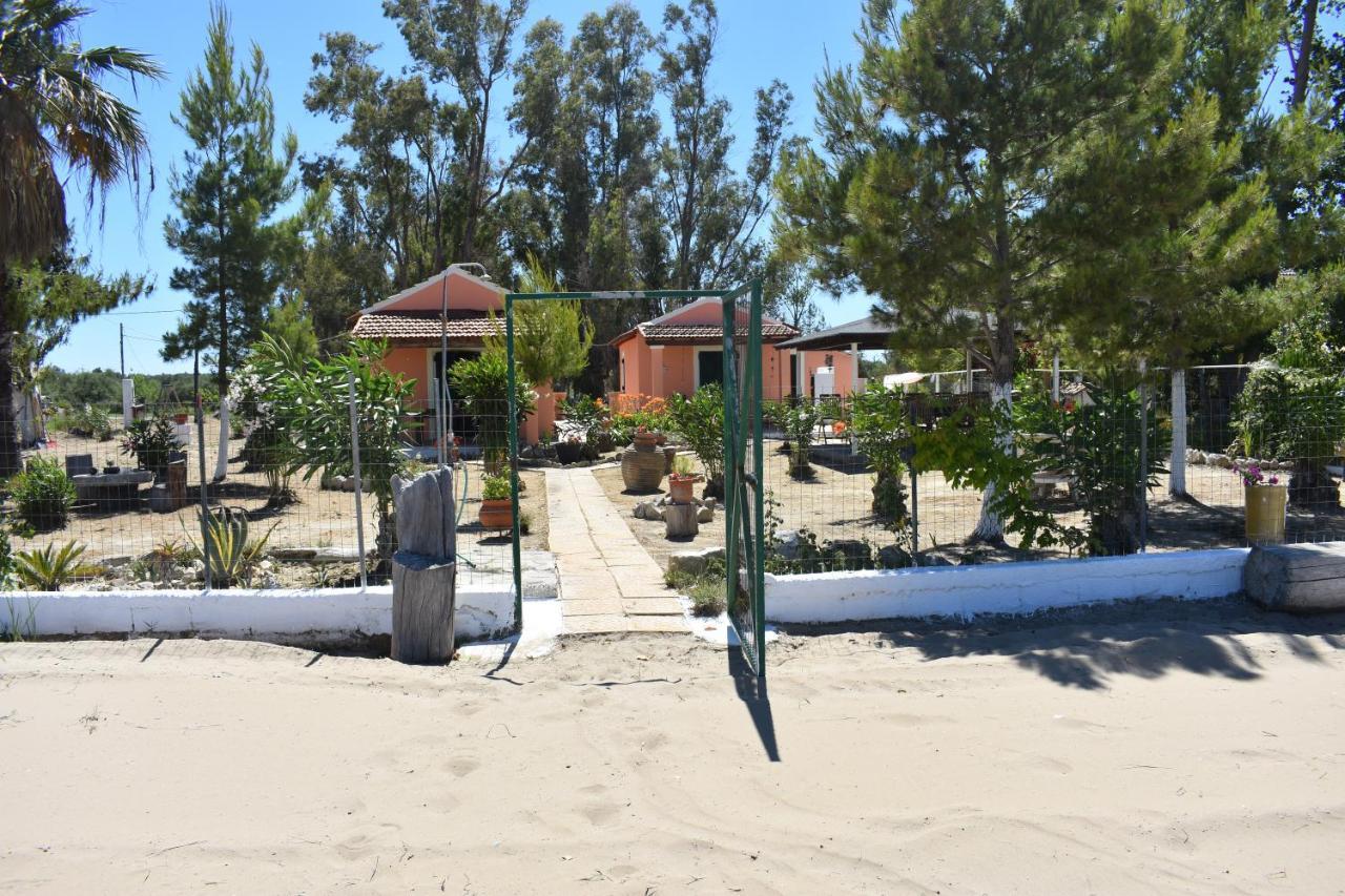 Bouka Beachfront Bungalows Ágios Nikólaos Exterior foto