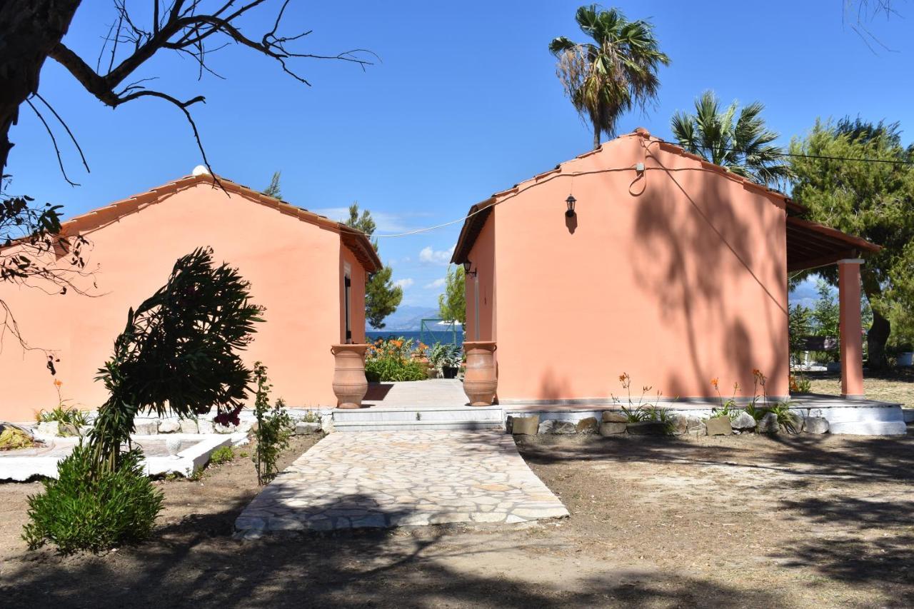 Bouka Beachfront Bungalows Ágios Nikólaos Exterior foto
